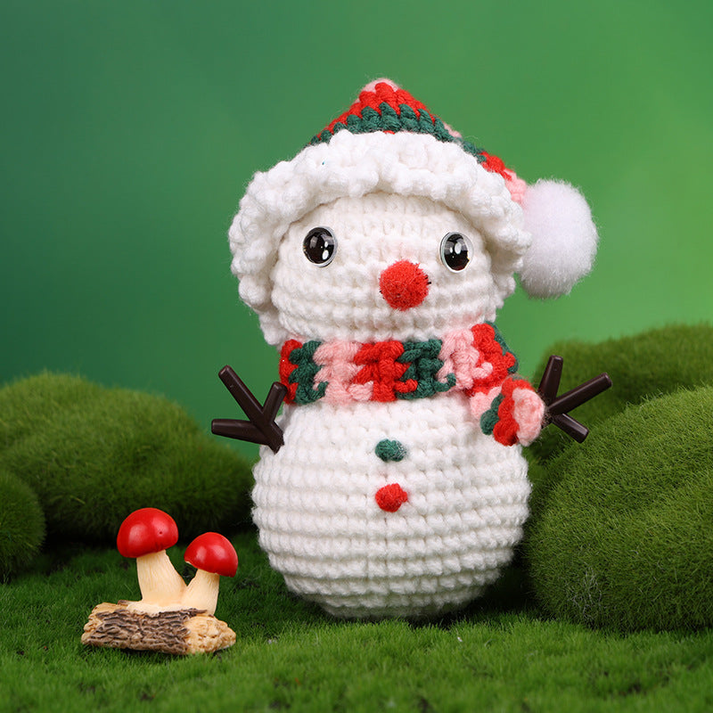 Handmade Crochet Christmas Snowman Plush Toy – Cute Holiday Amigurumi Doll