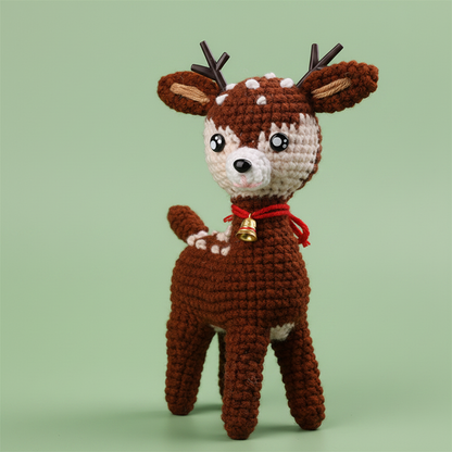 Crochet Deer - Solid Background